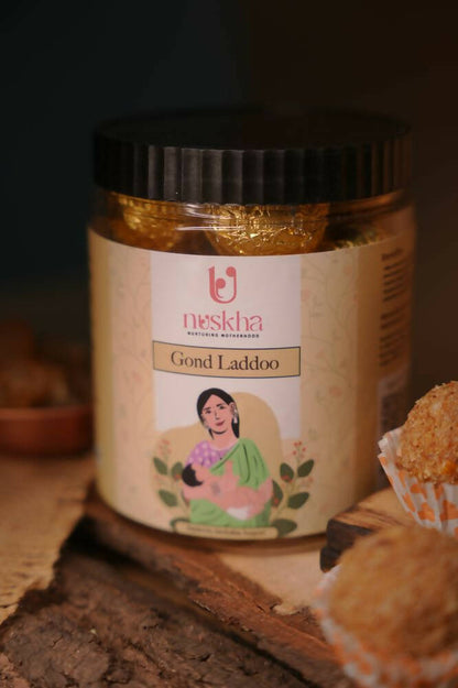 Nuskha Gond Laddoo, North Indian sweet made with gond, dry fruits, and spices, served in a traditional bowl.