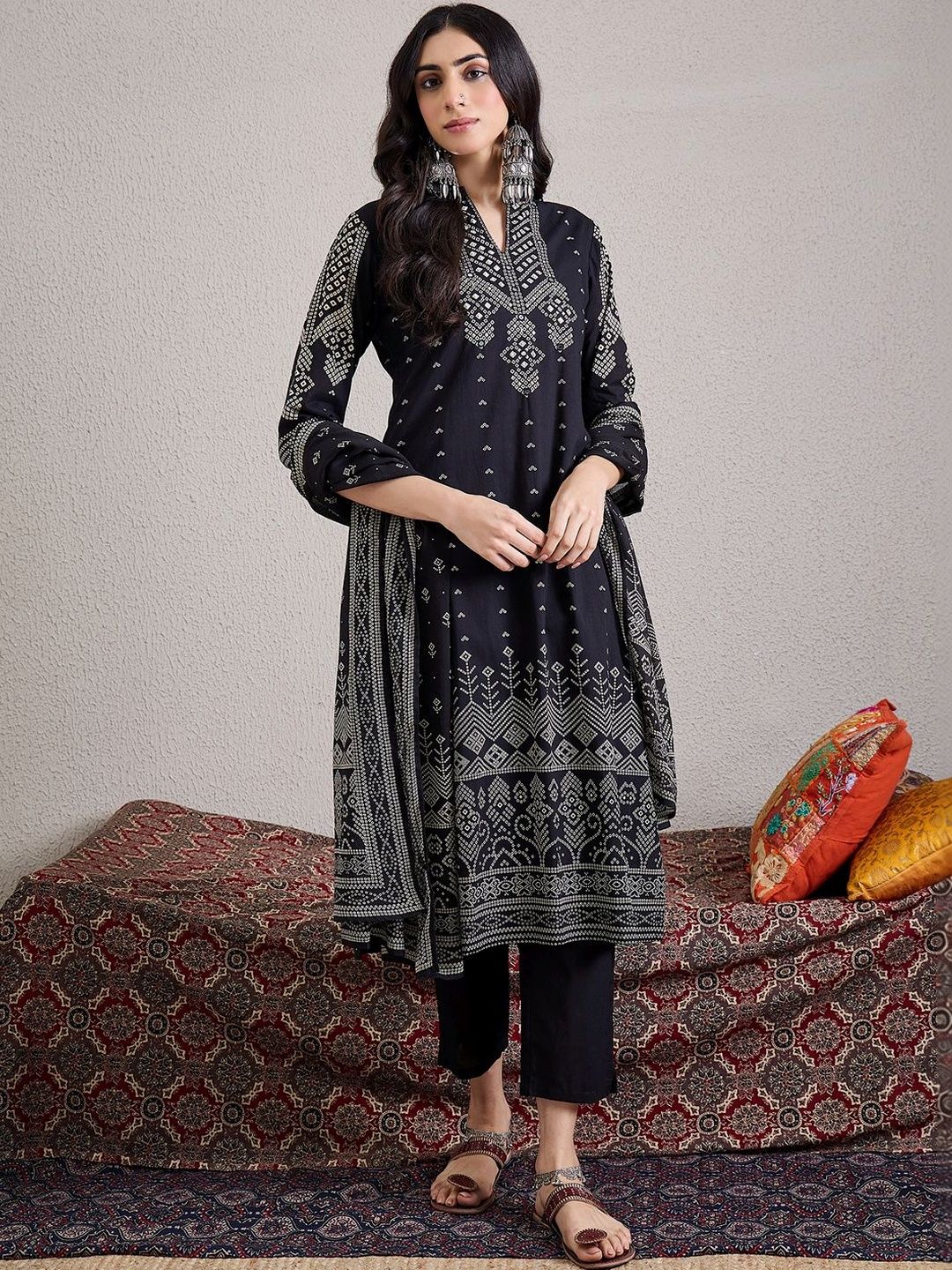 Women Printed Regular Pure Cotton Kurta with Trousers & With Dupatta