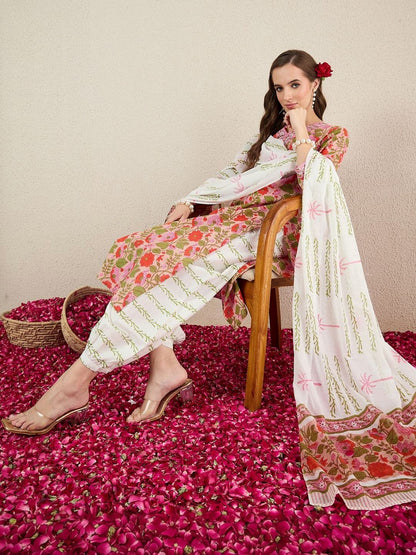 Women Floral Printed Regular Thread Work Pure Cotton Kurta with Patiala & With Dupatta