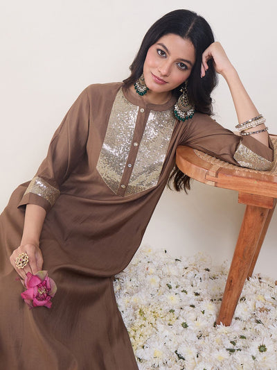 Indyancart IE Embroidered Mandarin Collar Tunic With Trousers