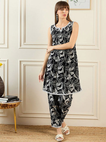 Dhiyona IE Floral Printed Notched Neck Pure Cotton Tunic With Trouser