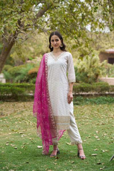 Indyancart VV Reshma Chanderi Silk Blend Kurta Set