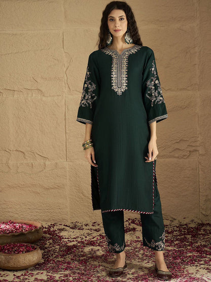 Indyancart VA Women'sFloral Yoke Design Straight Kurta With Trousers & Dupatta