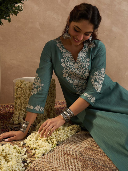 Floral Embroidered Straight Thread Work Kurta With Trouser
