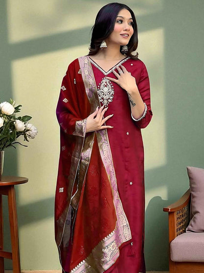Indyancart SN Women's Embroidered Pure Cotton Straight Kurta Pyjama & Dupatta Kurta Set