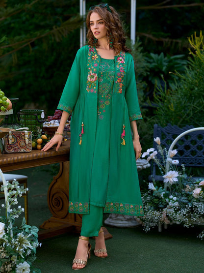 Indyancart IE Women Floral Embroidered Regular Beads and Stones Kurta with Trousers