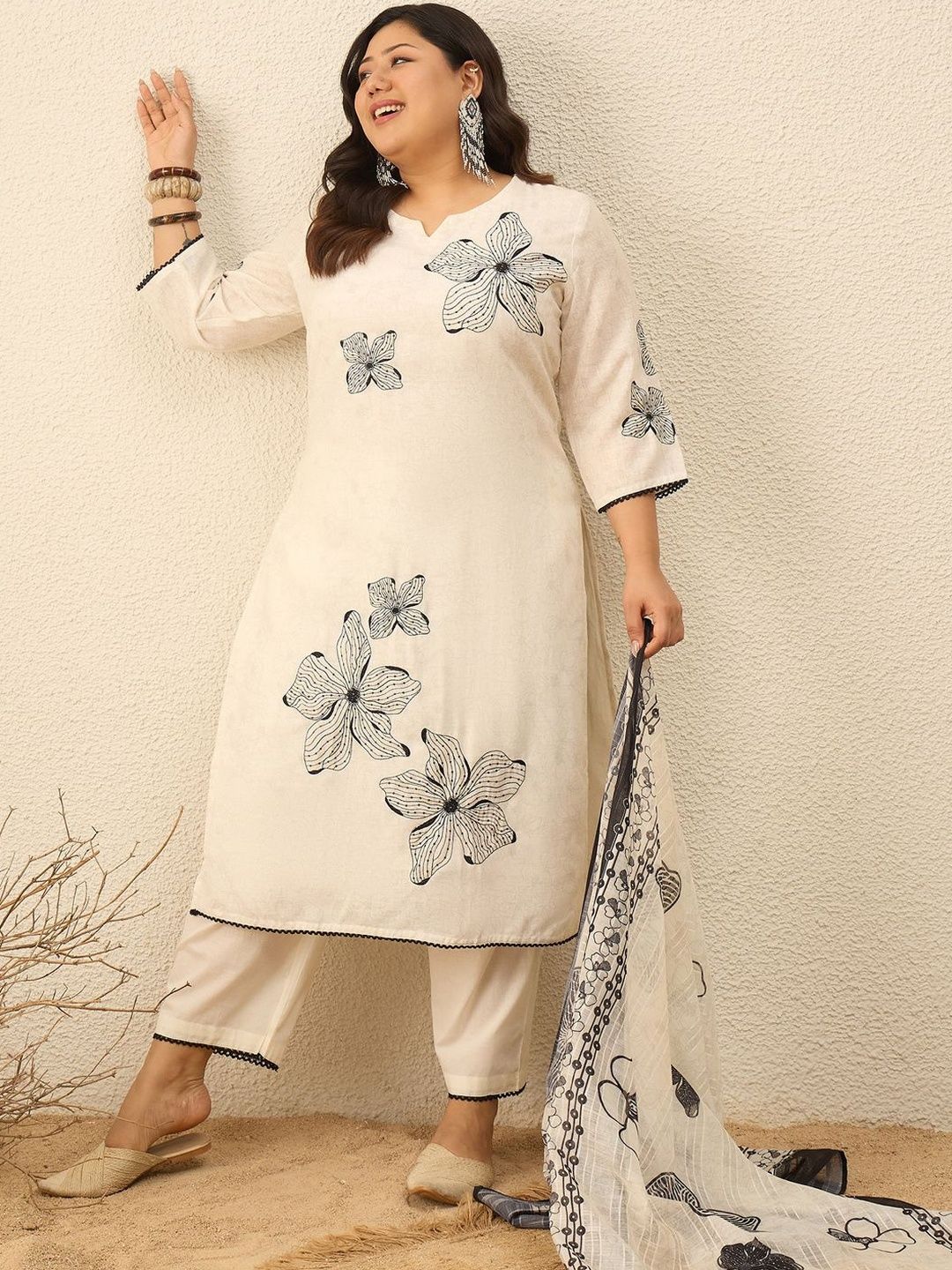 Indyancart Women's Floral Printed Regular Kurta with Trousers & With Dupatta