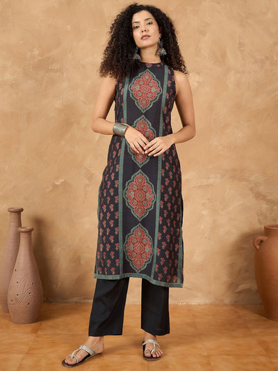 Indyancart VA Women'sFloral Printed Sleeveless Straight Kurta With Trousers