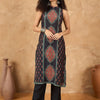Dhiyona VA Women'sFloral Printed Sleeveless Straight Kurta With Trousers