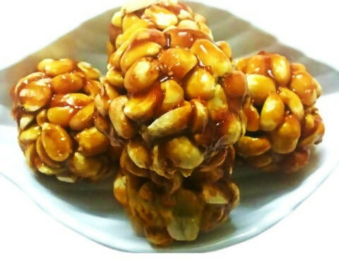 Godavari Vantillu Peanut ladoo/ Palli Undalu / Bellam Verusenaga Pappu Undalu - Indyancart
