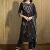 Dhiyona IE Women Floral Embroidered Regular Thread Work Kurta with Trousers & With Dupatta