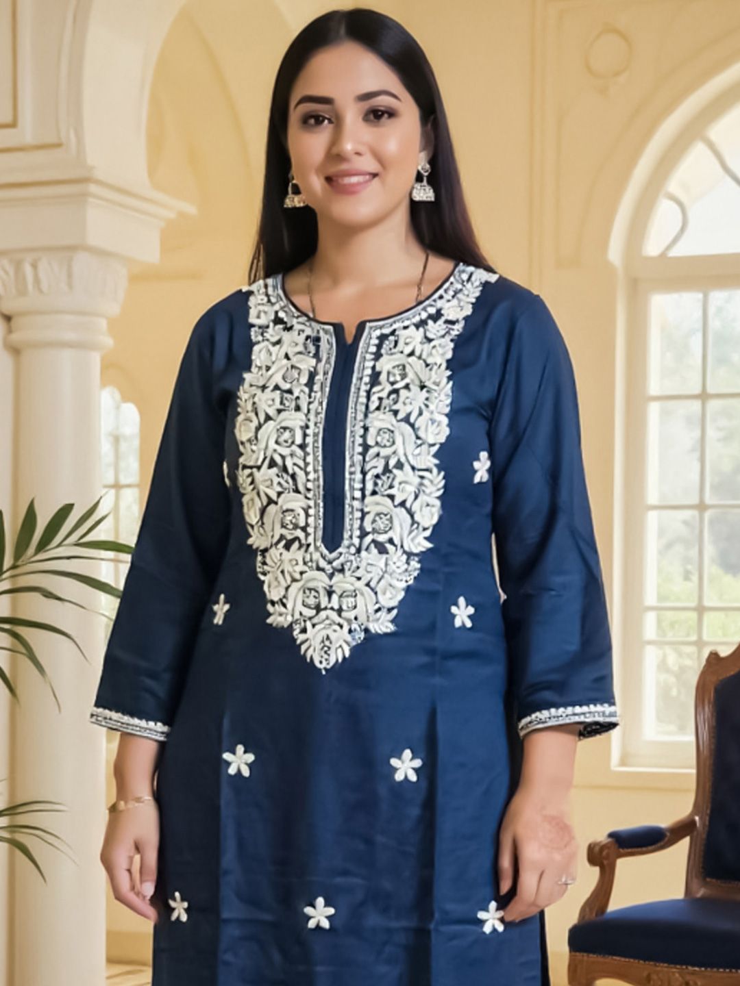 Floral Embroidered Thread Work Straight Kurta With Trousers