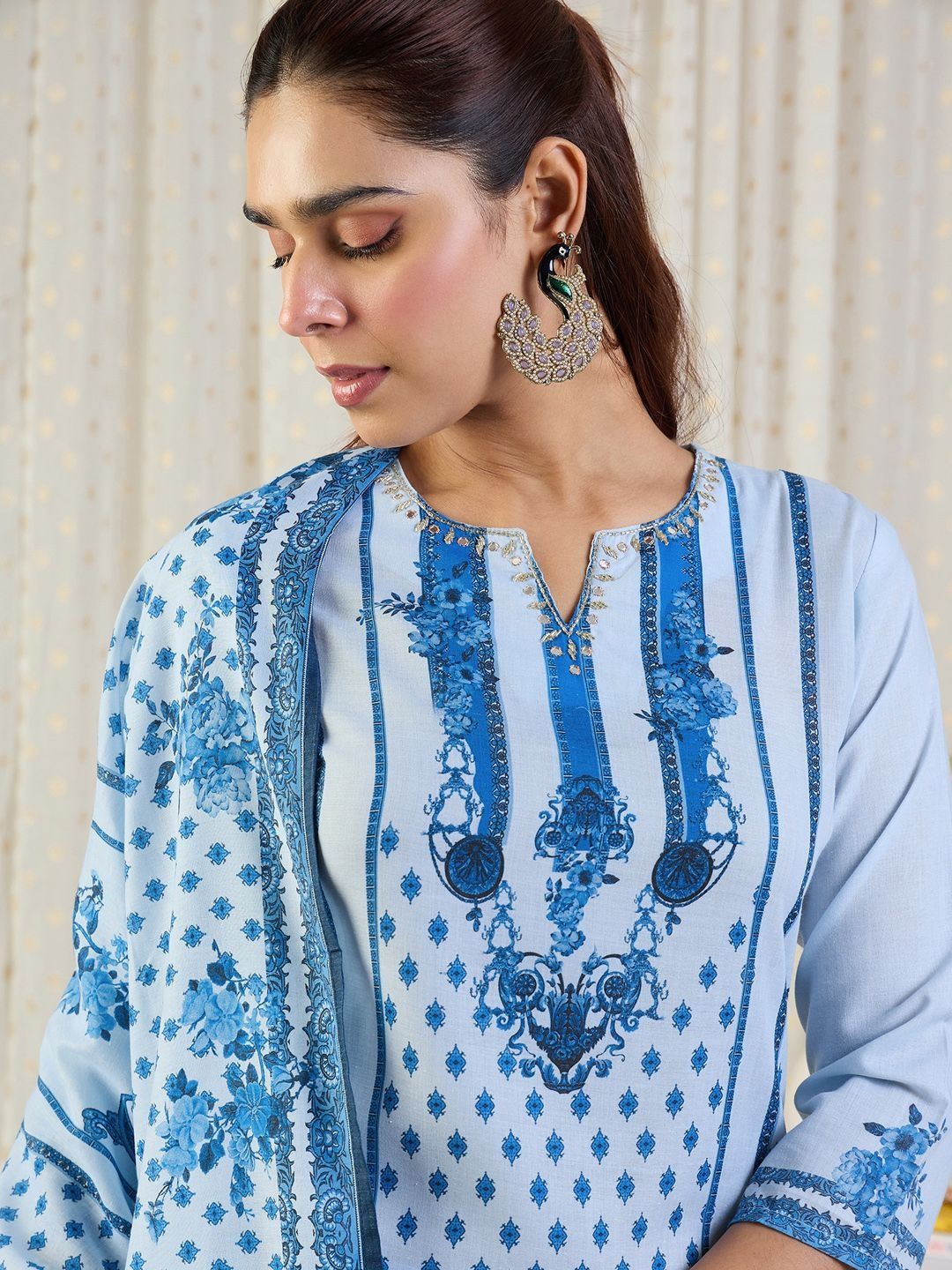Ethnic Motifs Printed Notch Neck Thread Work Pure Cotton Kurta Trousers & Dupatta