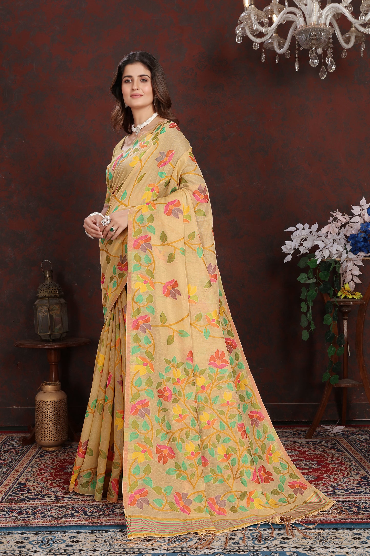 Dhiyona GR Women's Karvaah Beige Cotton Jamdani Saree