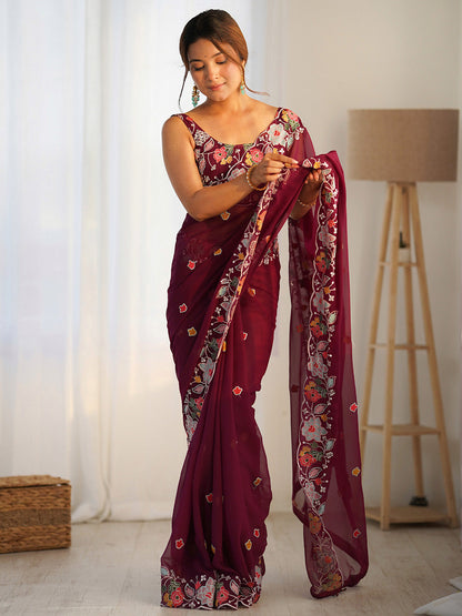 Women's Georgette Magenta Embellished Designer Saree With Blouse Piece