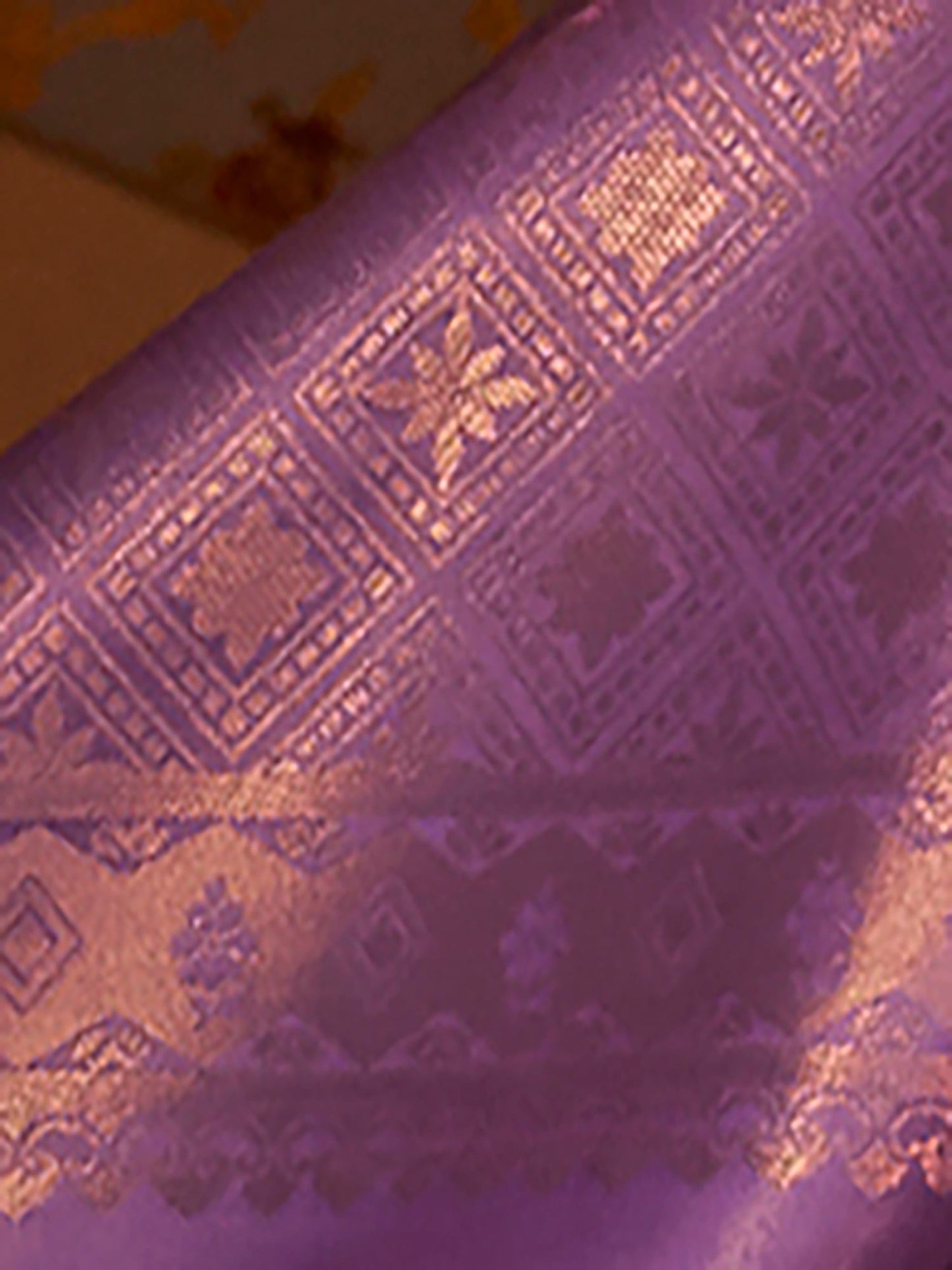 Women's Nylon Lavendar Woven Design Designer Saree With Blouse Piece