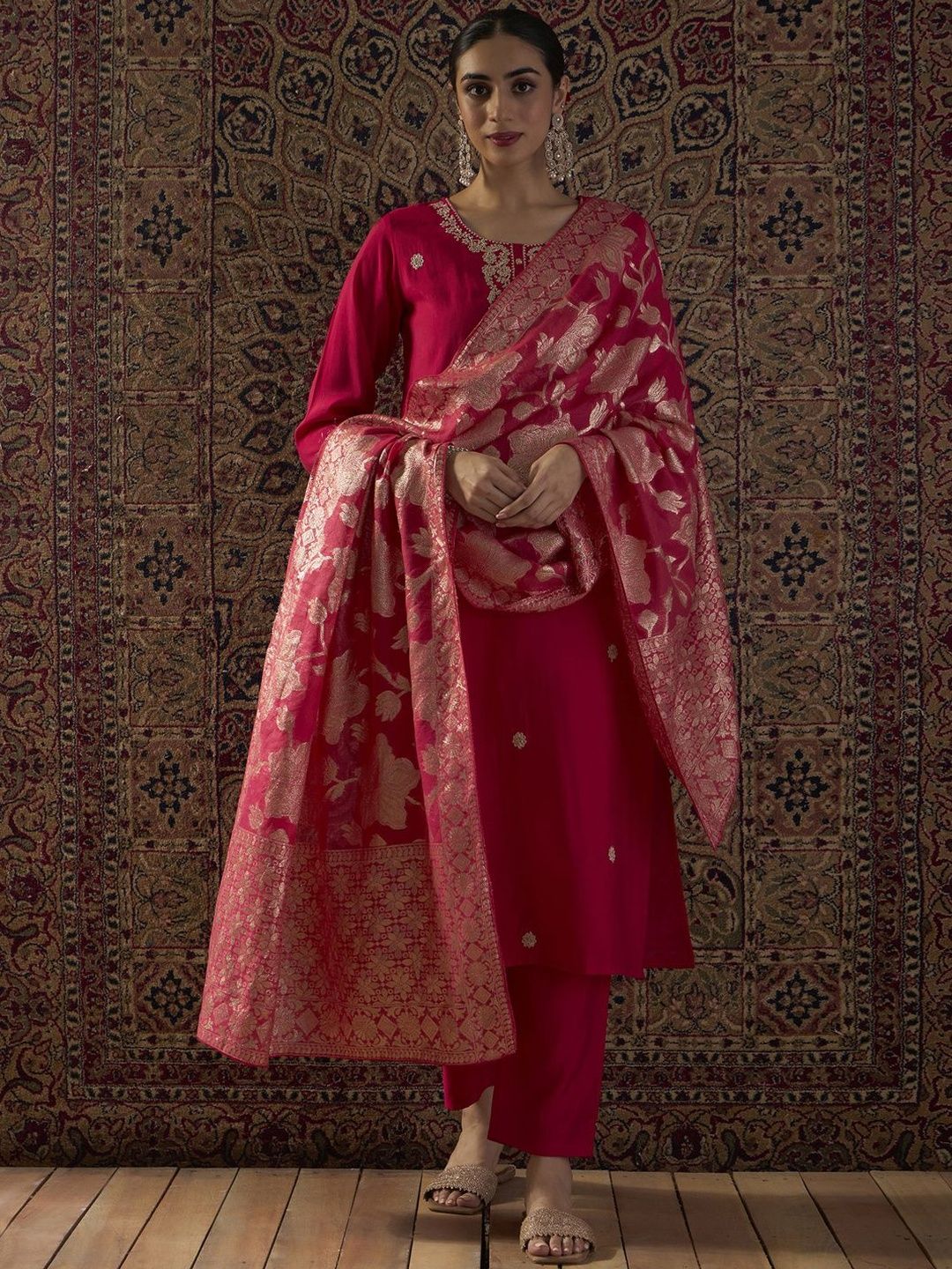 Floral Embroidered Thread Work Round Neck Straight Kurta With Trouser & Dupatta