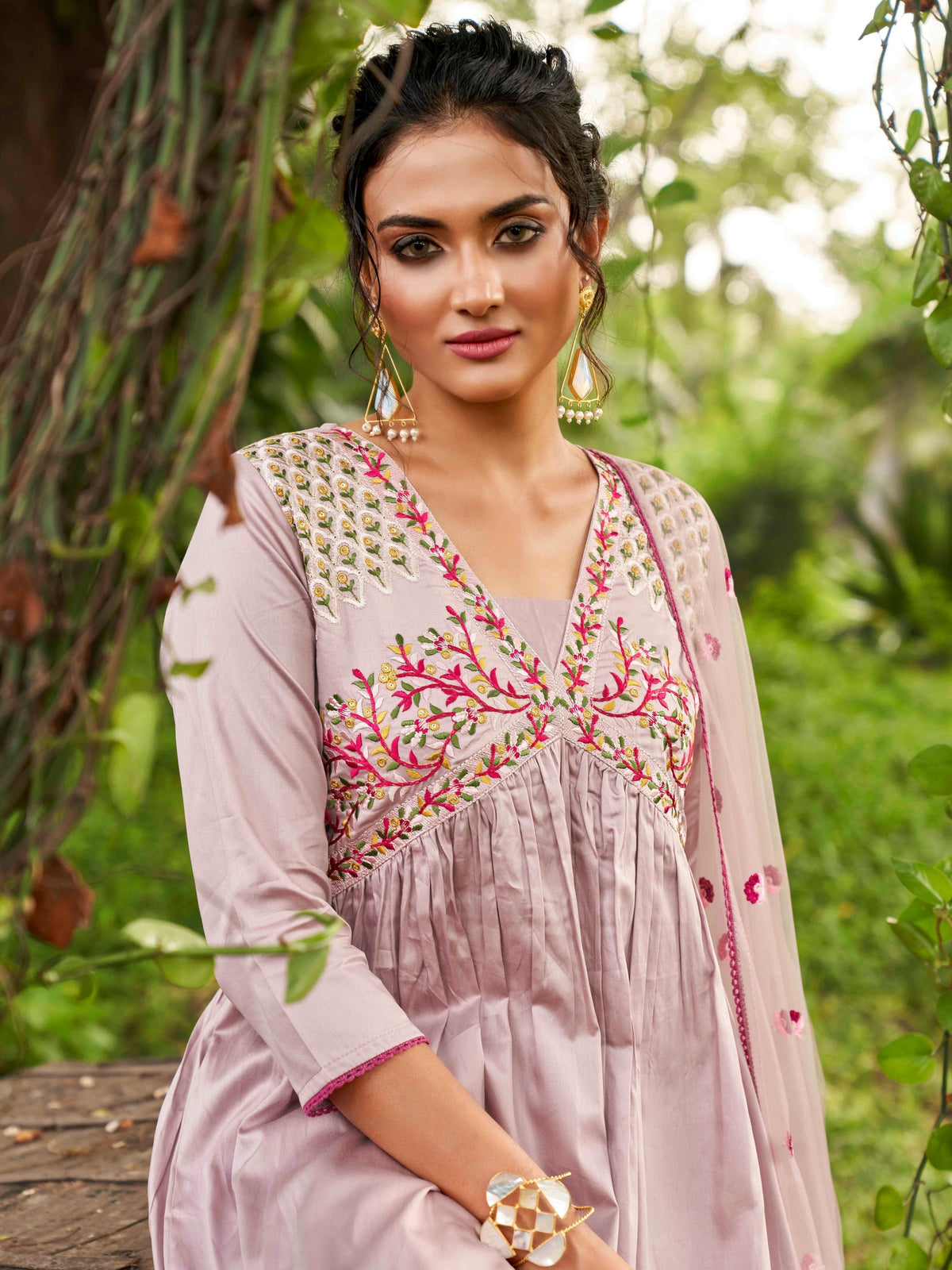 Indyancart TI Women's Mauve Embroidery Thread Work Alia Cut Kurta