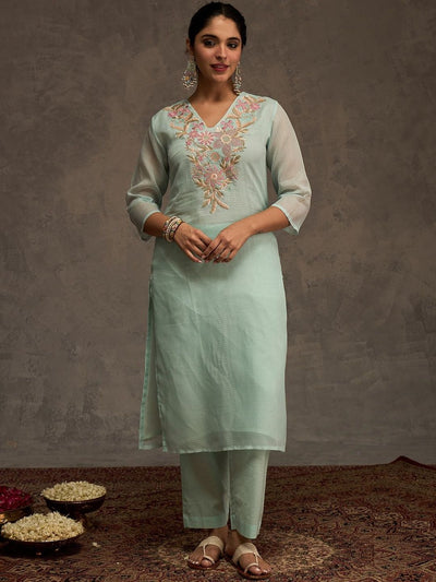 Indyancart IE Women Floral Embroidered Kurta with Trousers & Dupatta