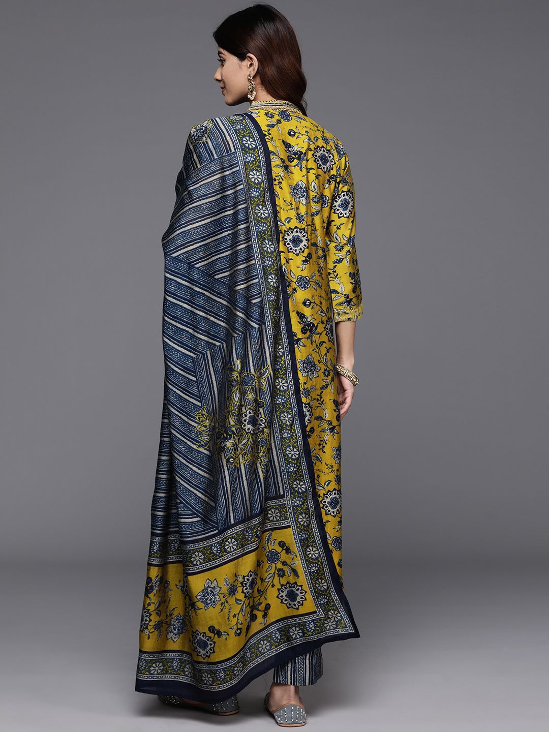 Indyancart VA Women'sFloral Printed V-Neck Sequinned Chanderi Silk Kurta With Trousers & Dupatta