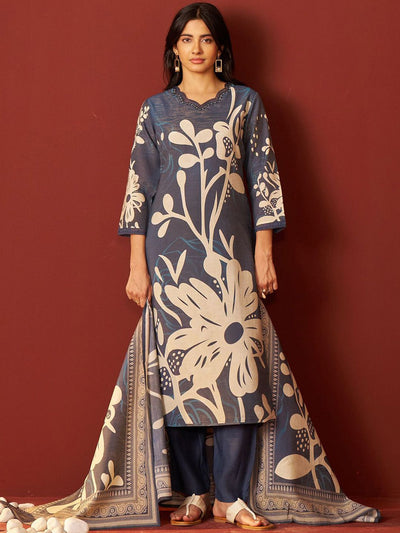 Indyancart IE Women Floral Printed Beads and Stones Kurta with Trousers & Dupatta Kurta Sets