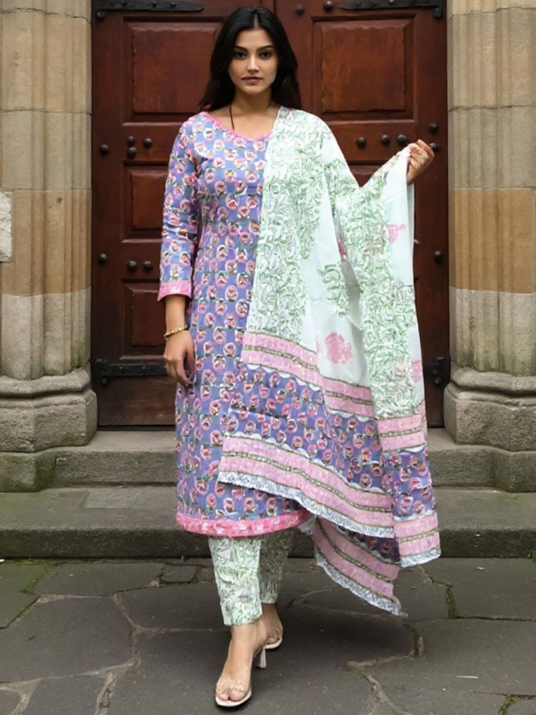 Floral Printed Round Neck Pure Cotton Straight Kurta With Trousers & Dupatta