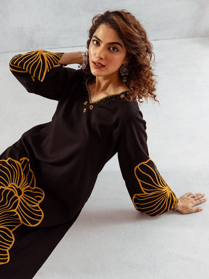 Indyancart SN Women's Floral Printed V Neck Kurta With Palazzos