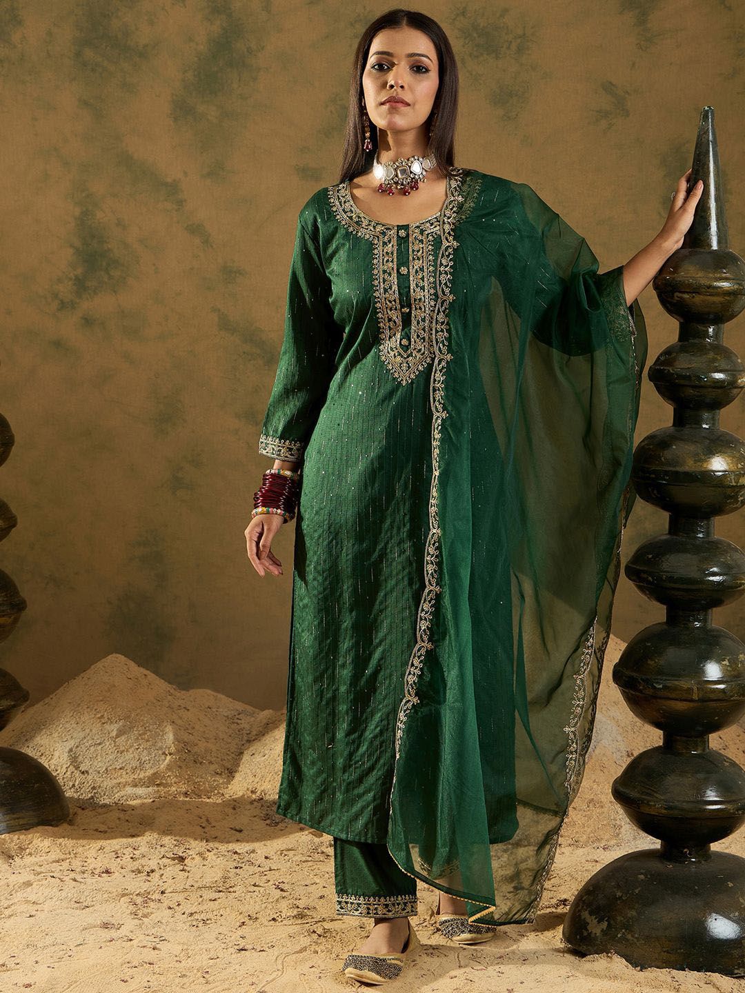 Dhiyona IE Ethnic Embroidered Zari Work Regular Sleeves Round Neck Liva Kurta Set
