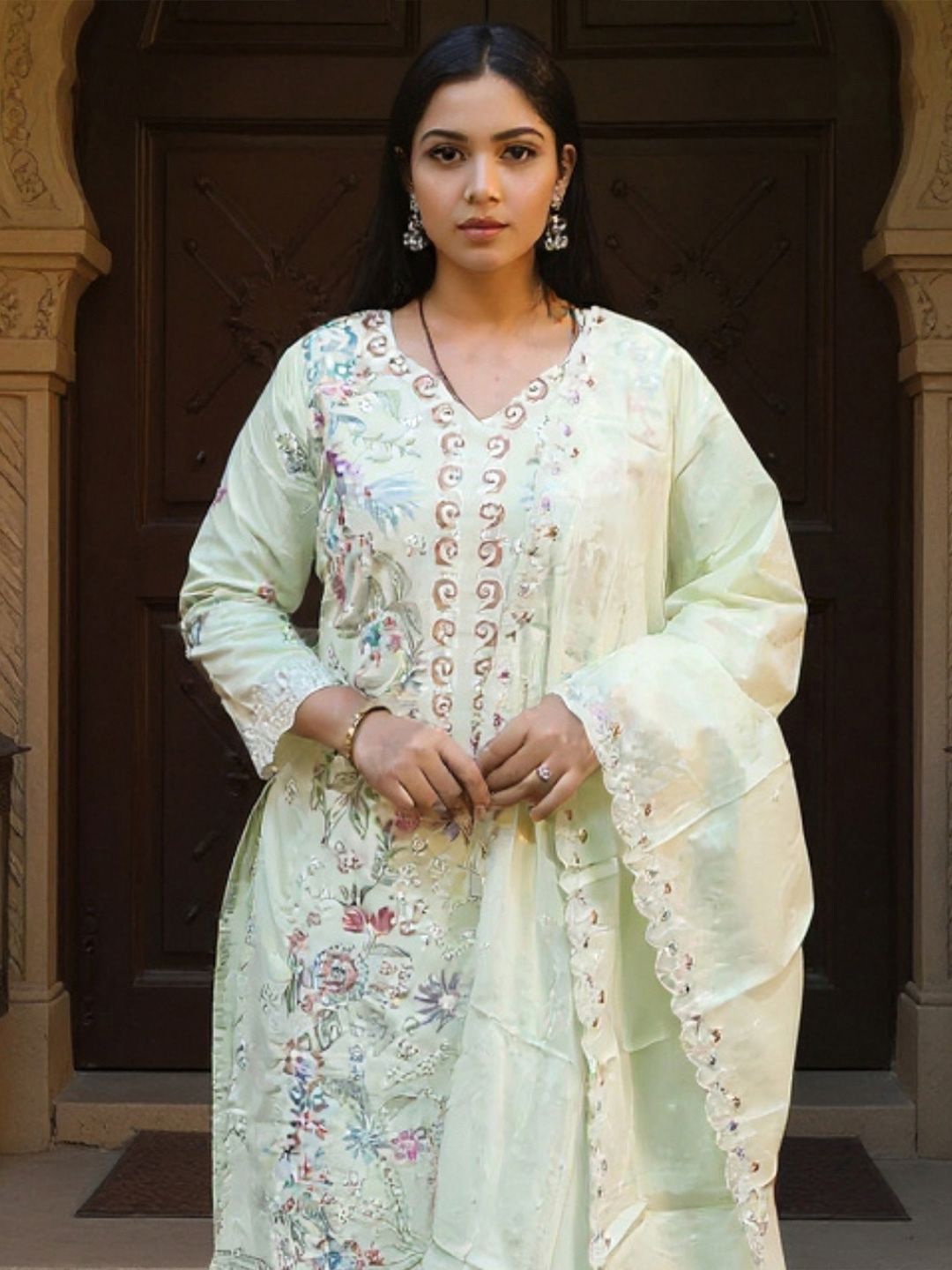 Women Embroidered Regular Thread Work Pure Cotton Kurta with Trousers & Dupatta