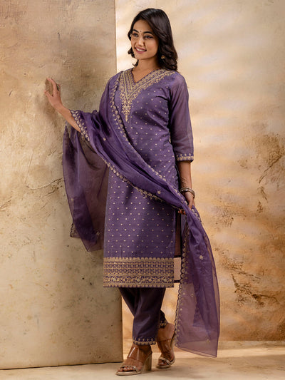 Indyancart VV Women's Kurta and Pant Sets Chanderi Silk Blend