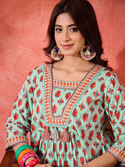 Indyancart SN Women's Ethnic Motifs Printed Cotton Kurta with Trousers