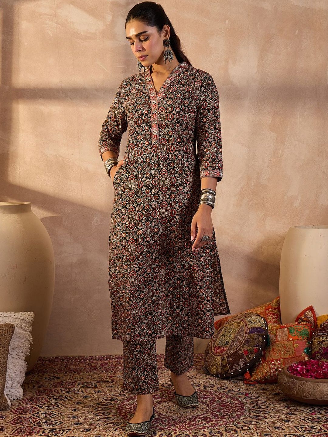 Women Ethnic Motifs Printed Regular Thread Work Pure Cotton Kurta With Trousers