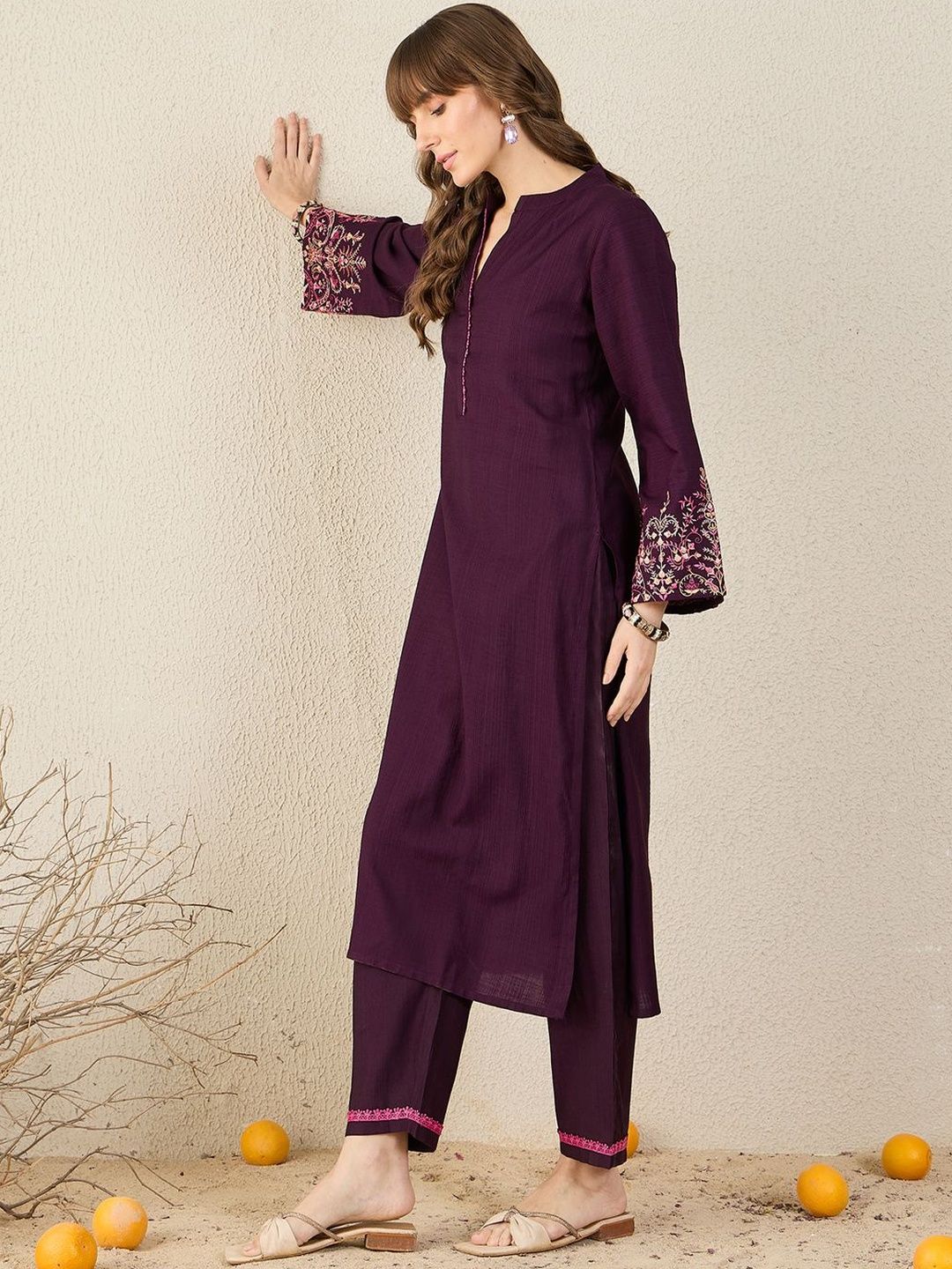 Floral Embroidered Mandarin Collar Thread Work Straight Kurta & Trousers