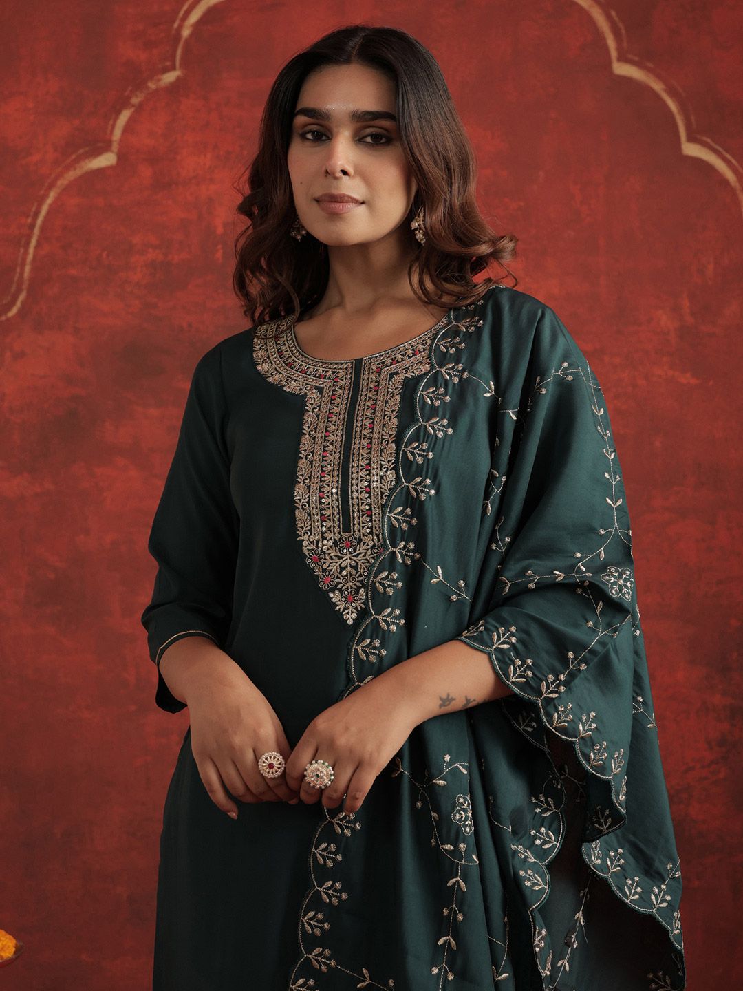 Women Ethnic Motifs Embroidered Kurta with Trousers & Dupatta
