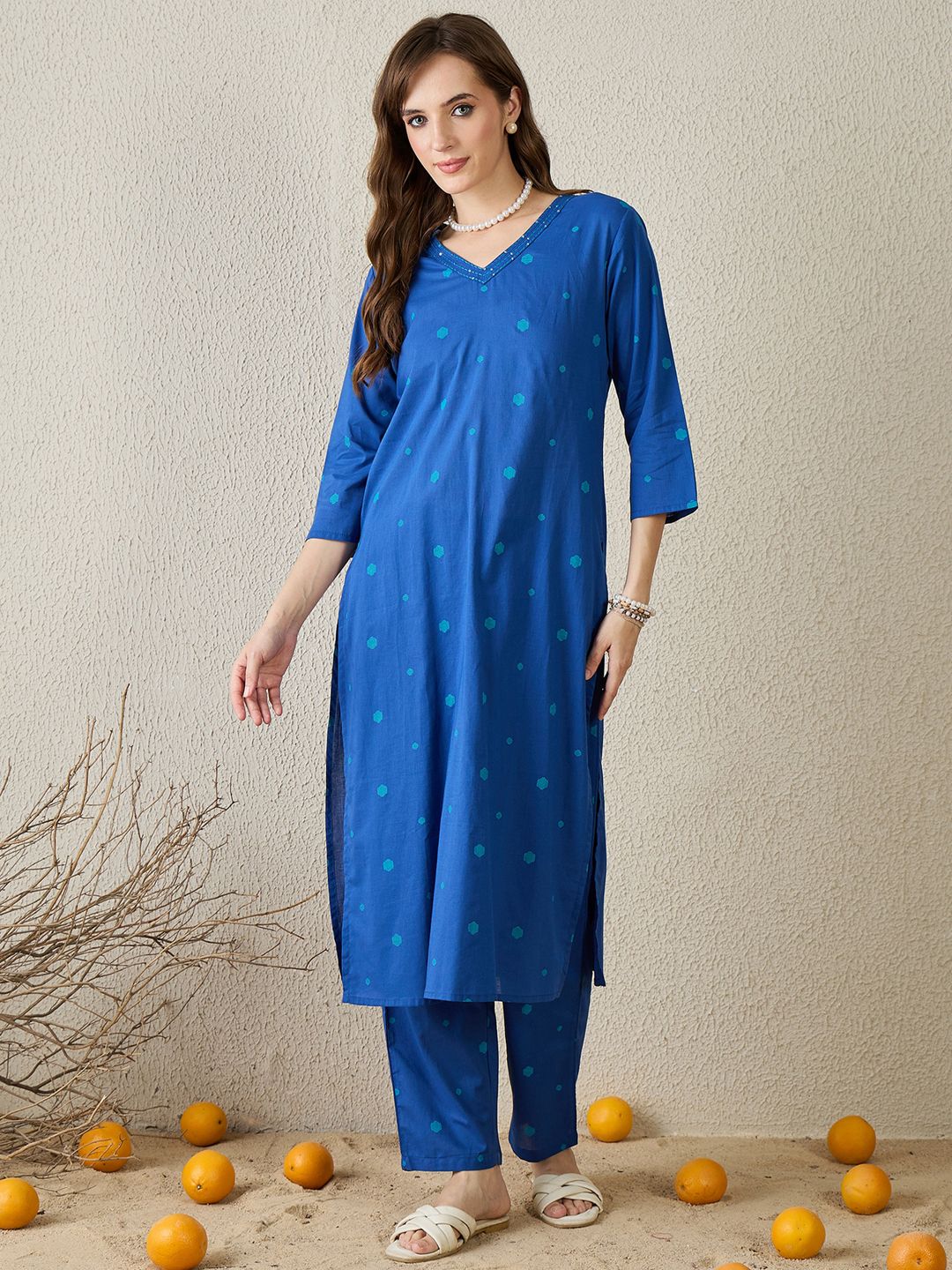Women Ethnic Motifs Printed Pure Cotton Kurta with Trousers