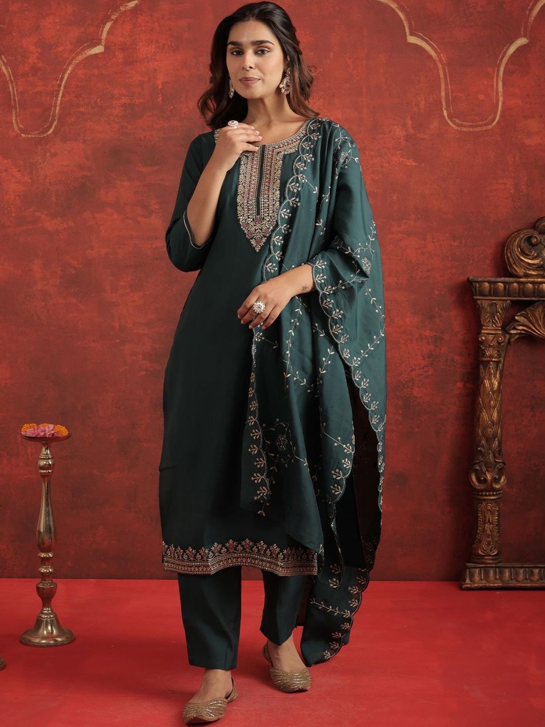 Women Ethnic Motifs Embroidered Kurta with Trousers & Dupatta