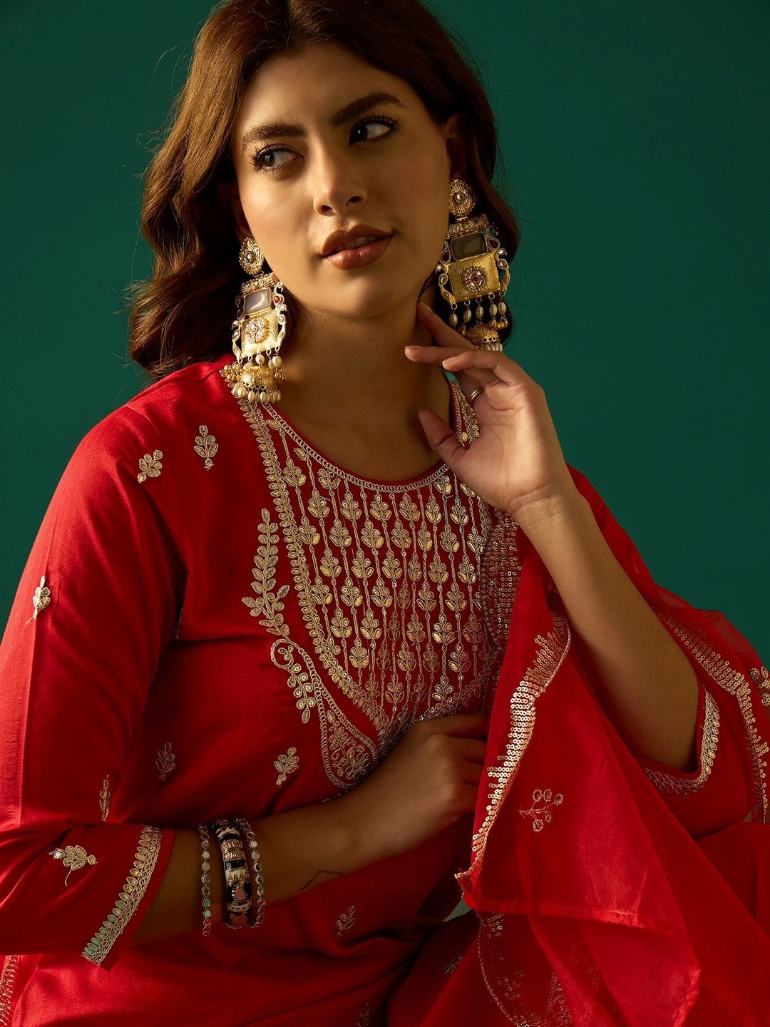 Indyancart VA Ethnic Motifs Embroidered Zari Kurta With Sharara & Dupatta
