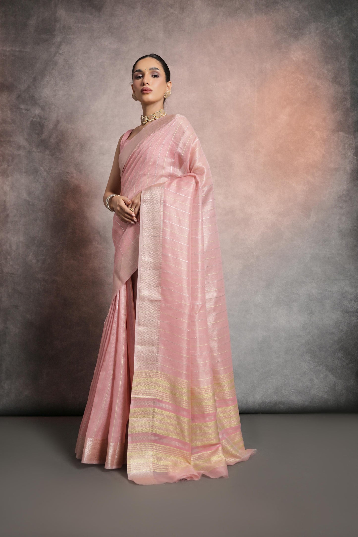 Dhiyona GR Women's Dainty Pink Soft Mulberry Tissue Cotton Saree