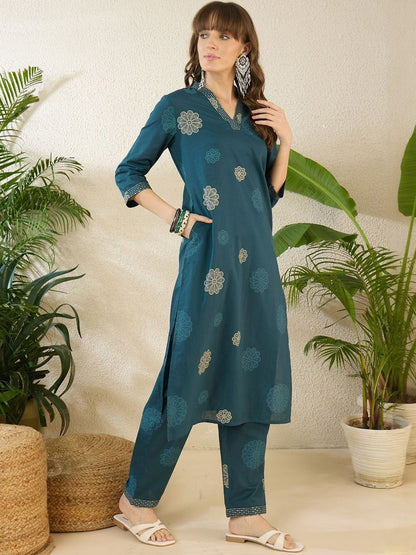 Indyancart IE Printed V-Neck Three-Quarter Sleeves Pure Cotton Top With Trousers