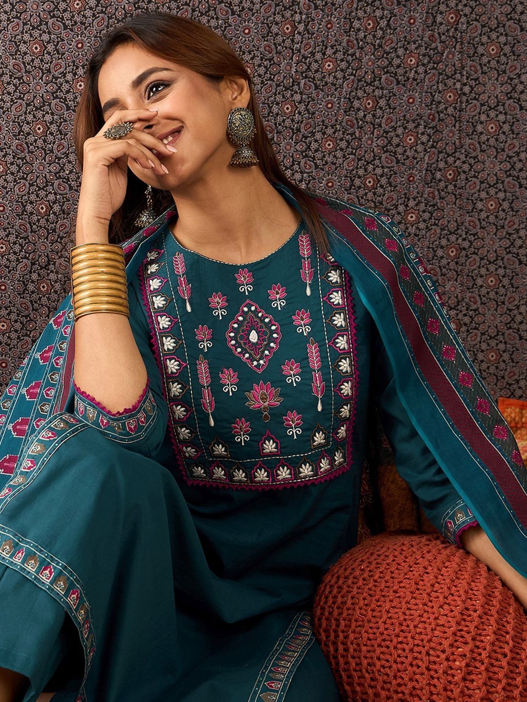 Women Embroidered Regular Thread Work Pure Cotton Kurta with Trousers & Dupatta