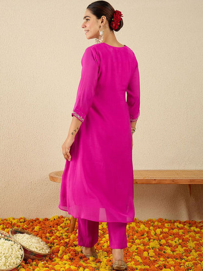 Dhiyona IE Embroidered V-Neck A-Line Tunic With Trousers Co-Ords