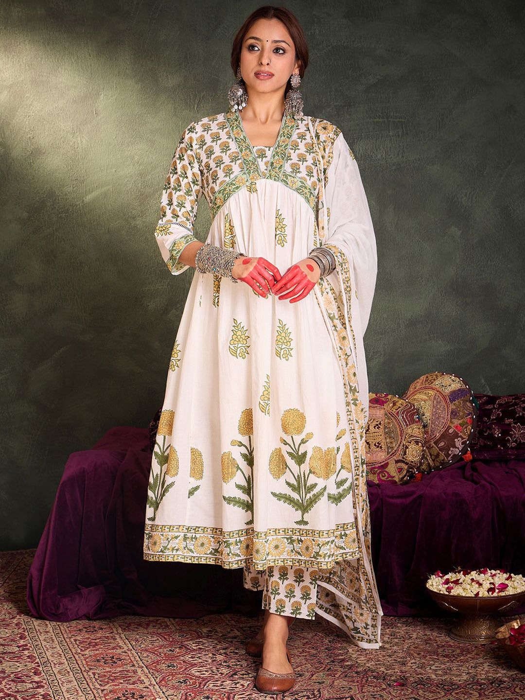 Indyancart IE Floral Printed Empire V-Neck Pure Cotton A-Line Kurta With Trousers And Dupatta