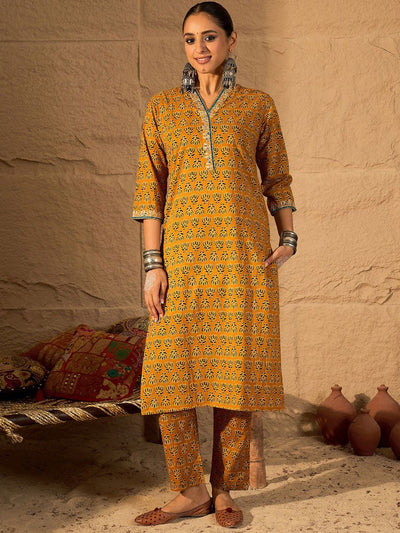 Indyancart IE Women's Women Printed Straight Kurta Trousers set