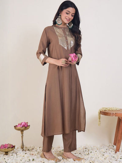 Indyancart IE Embroidered Mandarin Collar Tunic With Trousers