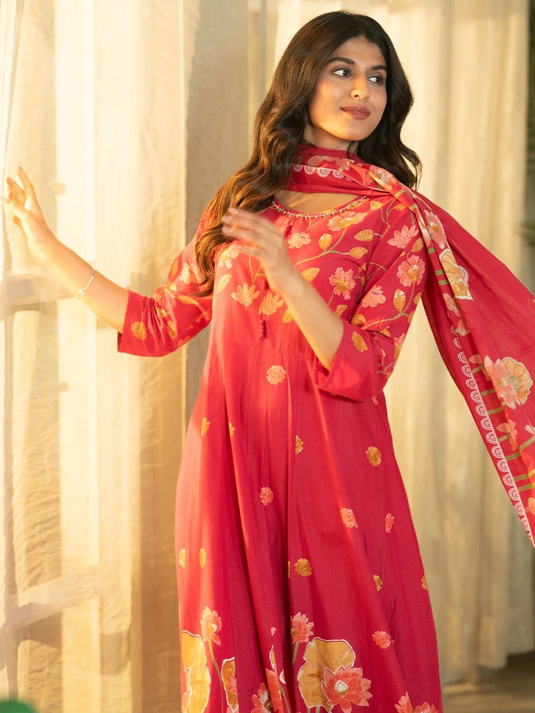 Women Floral Printed Panelled Pure Cotton Kurta with Trousers & With Dupatta