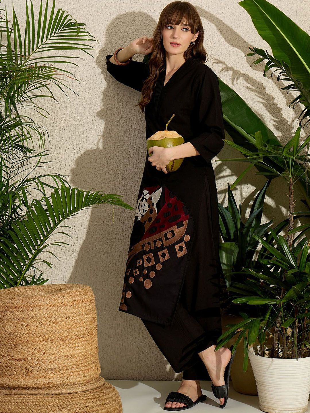 Dhiyona IE INDO ERA Women Pure Cotton Embroidered Straight Kurta with Trousers