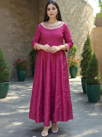Indyancart IE Women Ethnic Motifs Embroidered Anarkali Kurta with Trousers