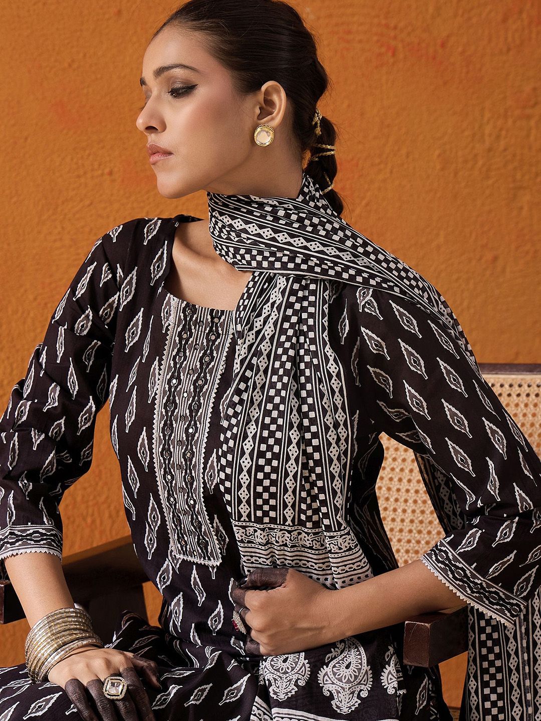 Dhiyona IE Geometric Printed Mirror Work Pure Cotton Kurta With Palazzos & Dupatta