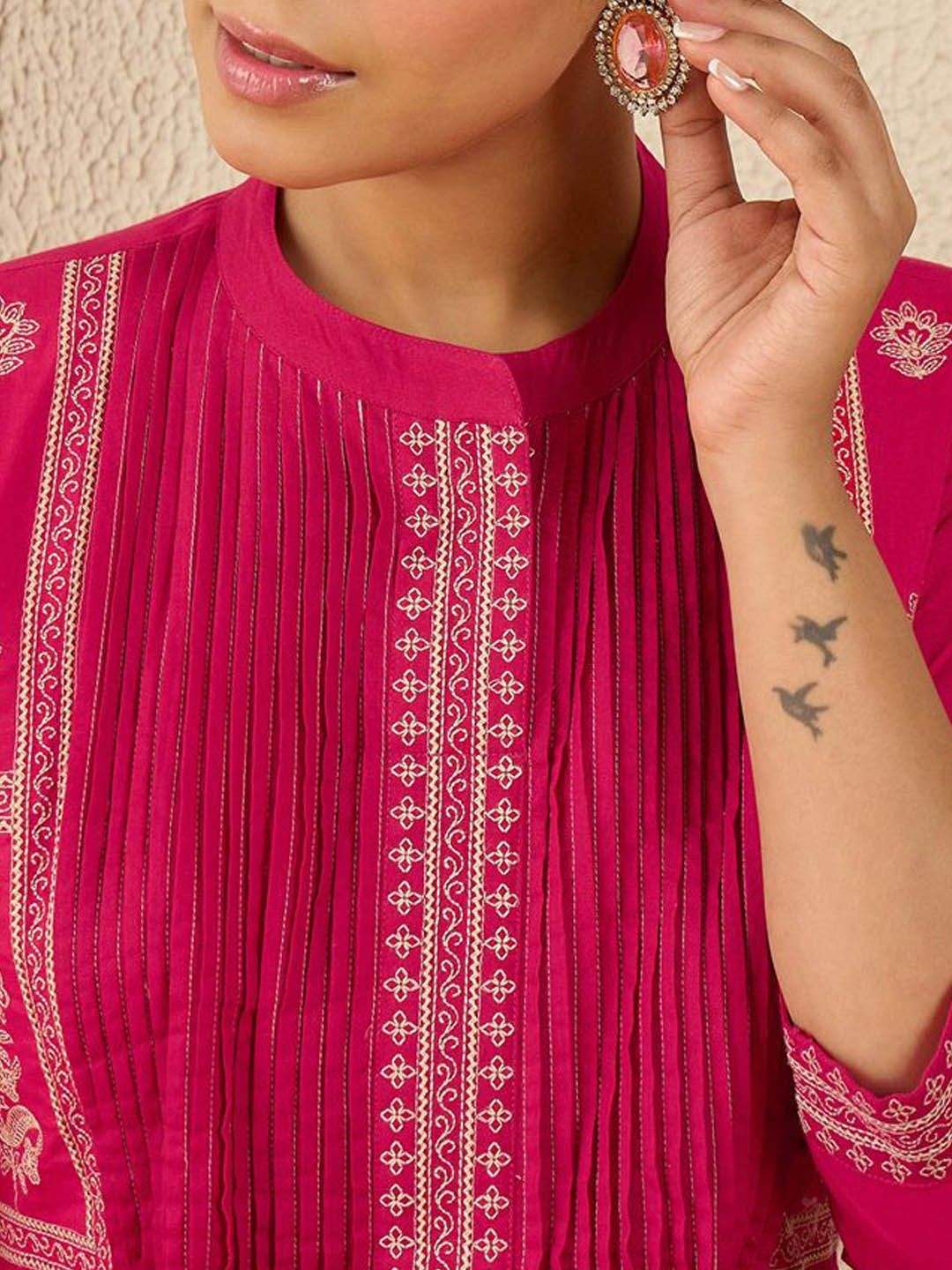 Dhiyona IE Embroidered Pure Cotton Mandarin Collar Neck Top With Trousers Co-Ords