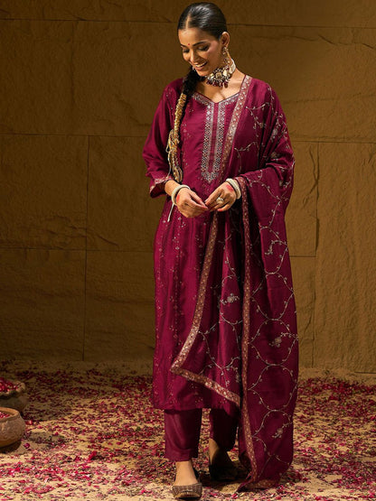 Indyancart IE Maroon Floral Embroidered V-Neck Straight Kurta with Trousers & Dupatta